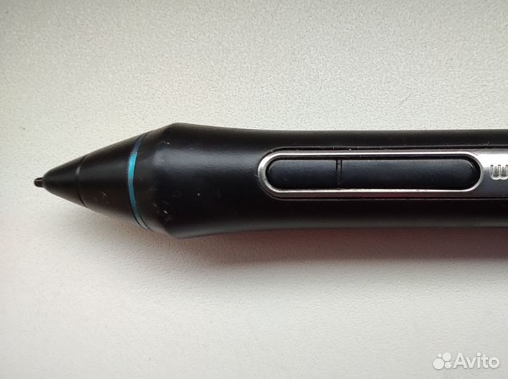 Графический планшет Wacom Intuos Pro M (PTH-660)