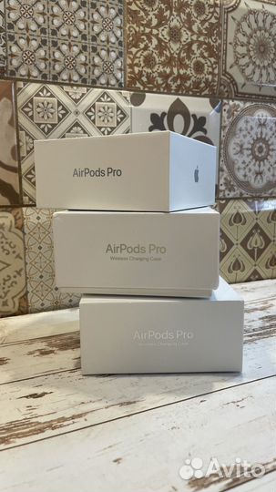 Коробки от AirPods Pro