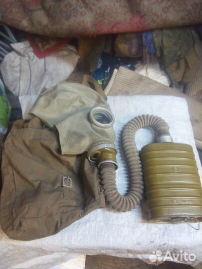 Противогаз