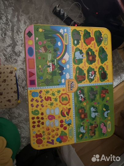 Детский столик