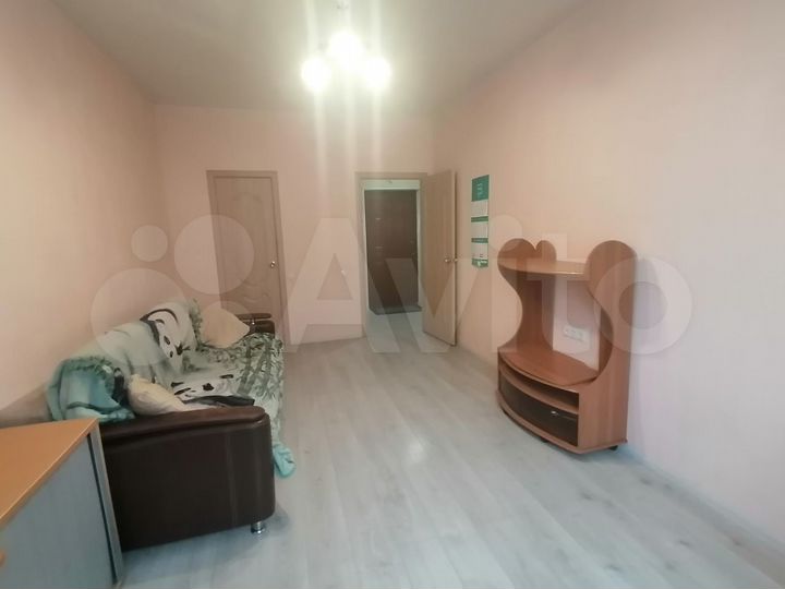 1-к. квартира, 45 м², 8/17 эт.