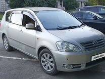 Toyota Ipsum 2.4 AT, 2001, 253 000 км, с пробегом, цена 1 050 000 руб.