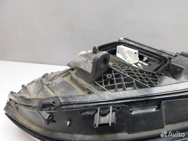 Фара левая Mercedes-Benz CLS-Class