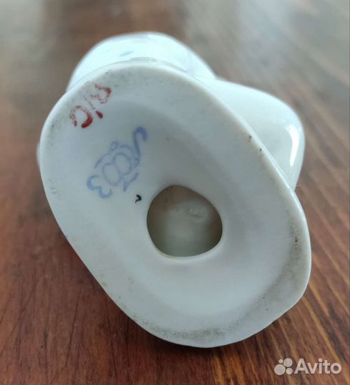 Статуэтки фарфор