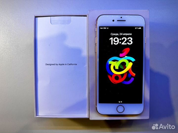 iPhone 8, 64 ГБ