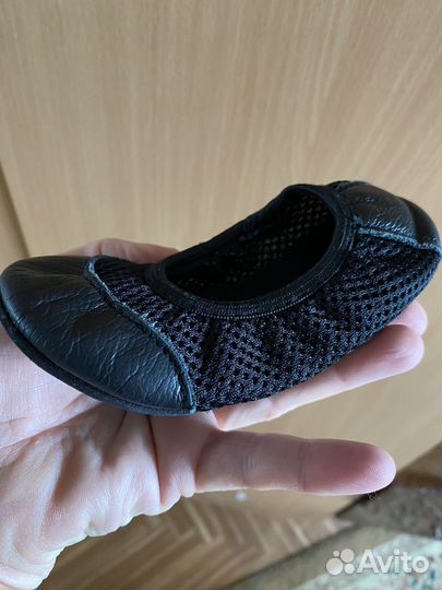 Чешки кожаные чёрные