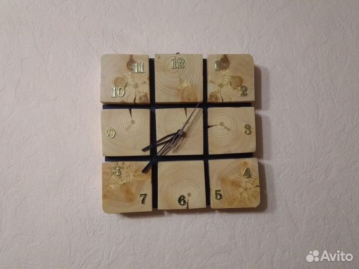 Часы настенные под заказ в стиле Loft из дерева