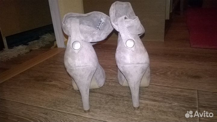 Женские полусапожки