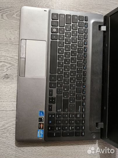 Ноутбук samsung
