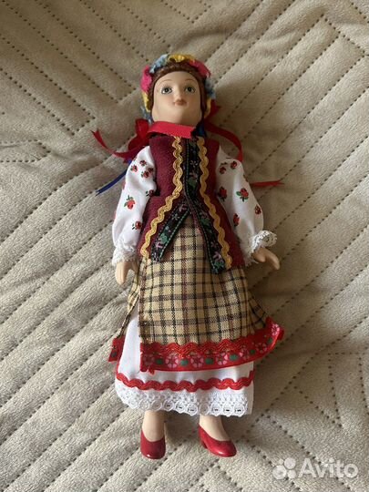 Кукла фарфоровая коллекционная