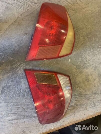 Стопари toyota premio