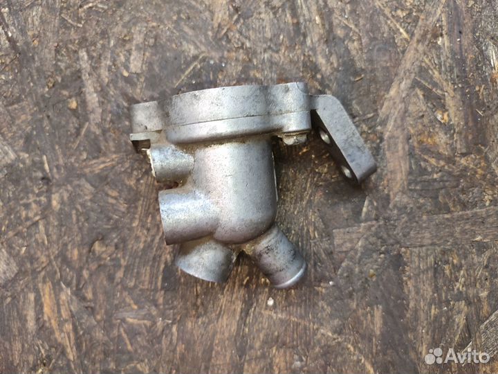 Gsx-r750 92-95 термостат в сборе с корпусом