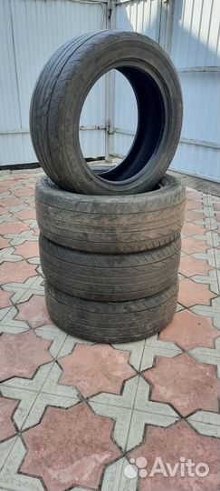 Yokohama Advan Fleva V701 205/55 R16