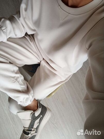 Спортивный костюм женский новый