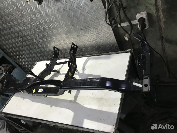 Усилитель торпедо Audi Q5 8R