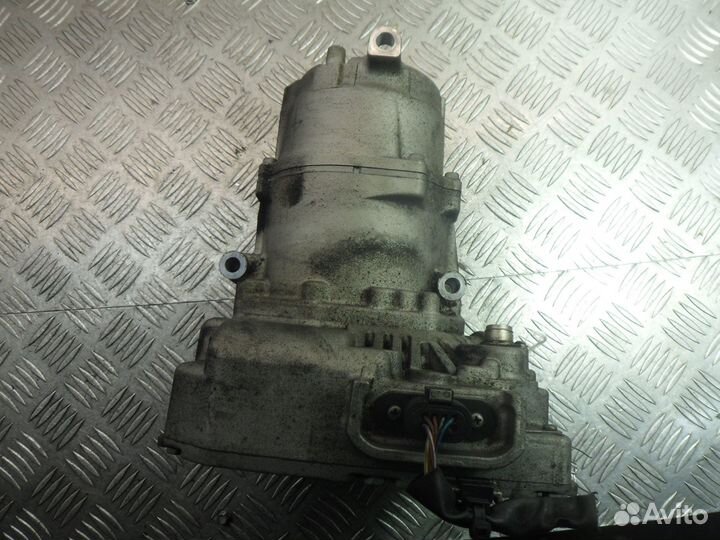 Компрессор системы кондиционирования Mercedes-Benz