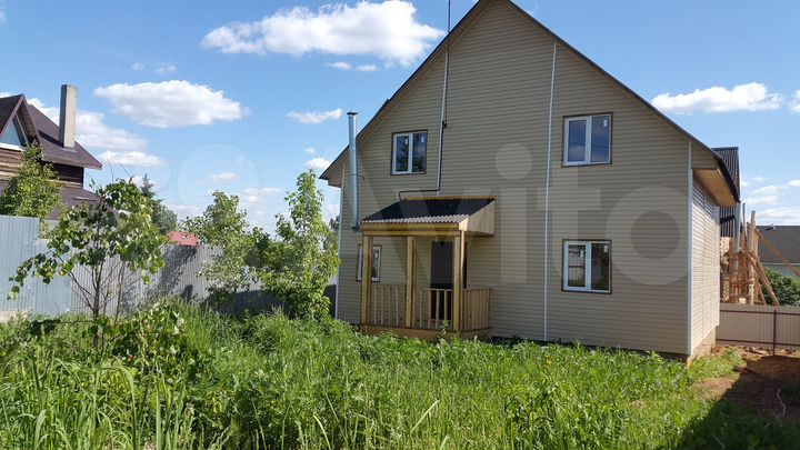 Коттедж 155 м² на участке 5 сот.