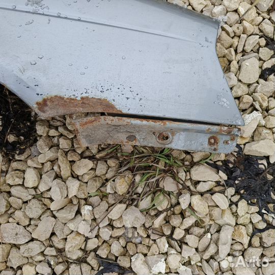 Передние крылья priora