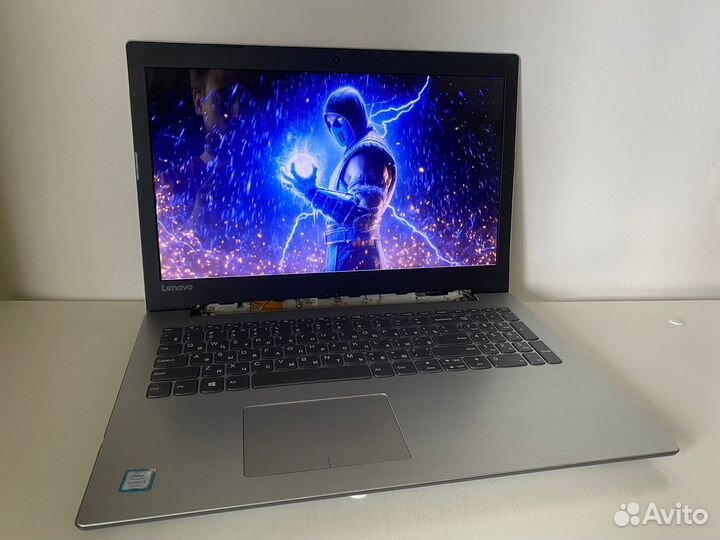 Lenovo i3-7100u/940MX/12GB/1TB