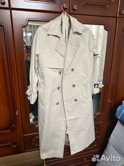 Плащ женский