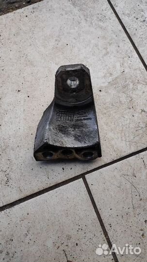 Подушка кпп двигателя правая hyundai sonata nf