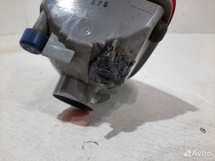 Фонарь противотуманный задний левый Toyota Land