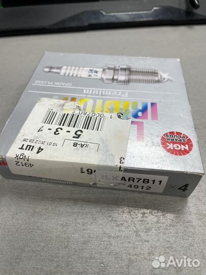 Свечи зажигания ngk 4912 за 4шт