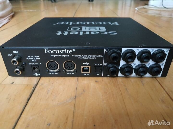 Focusrite Scarlett 18i6 – Звуковая карта