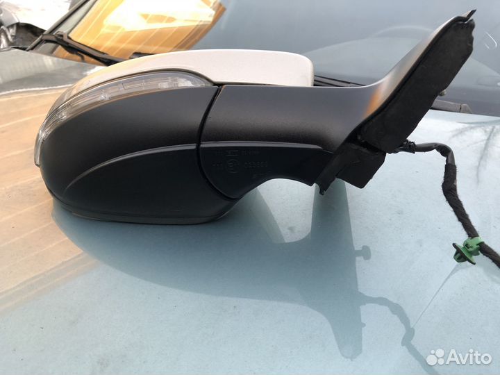 Зеркало правое фольксваген джетта 6 с 2012 г