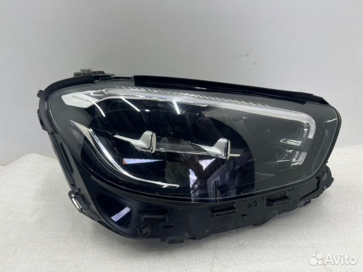Фара LED правая Mercedes-Benz E-Class W213
