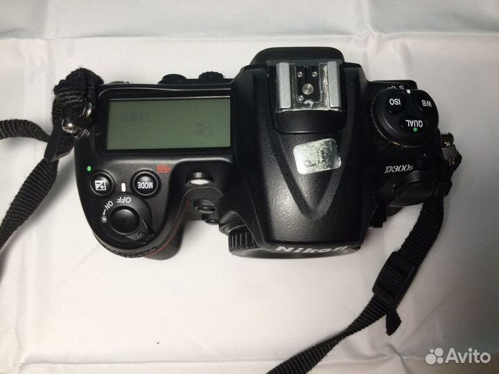 Зеркальный фотоаппарат Nikon D300S