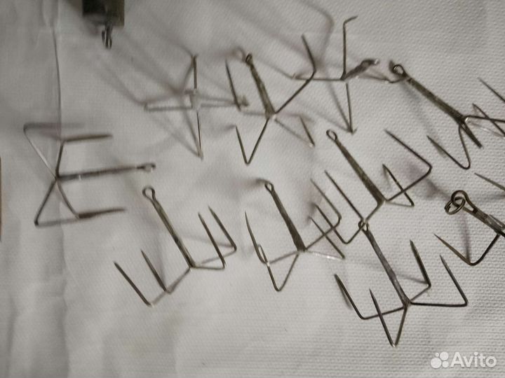 Крючки для рыбалки, тройники, воблеры