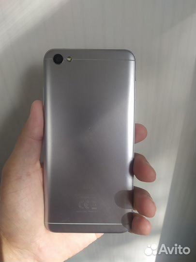 Телефон Xiaomi redmi note 5a