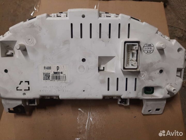 Панель приборов Mitsubishi Colt 6