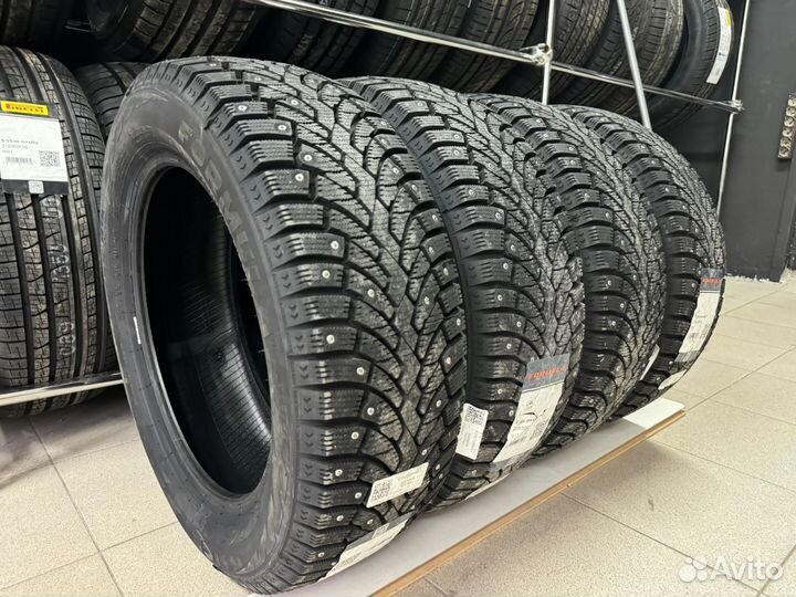 Formula Ice 215/55 R17 117