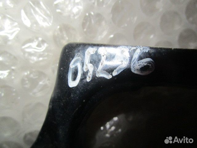 Петля двери задней правой нижняя Ford Focus II 200