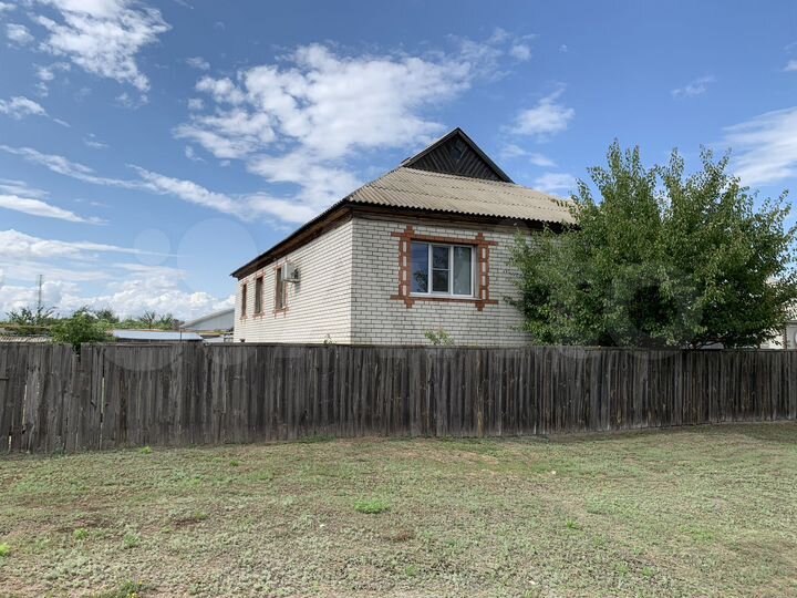 Дом 252,8 м² на участке 10 сот.