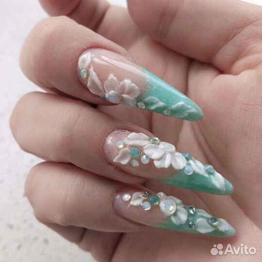 Мастер маникюра наращивание ногтей