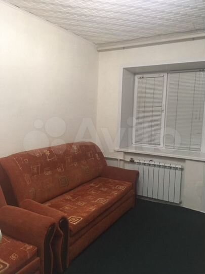 Комната 13 м² в 1-к., 2/4 эт.