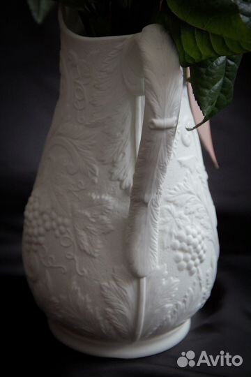 Винтажный кувшин 