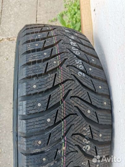 Kumho WinterCraft SUV Ice WS31 265/60 R18