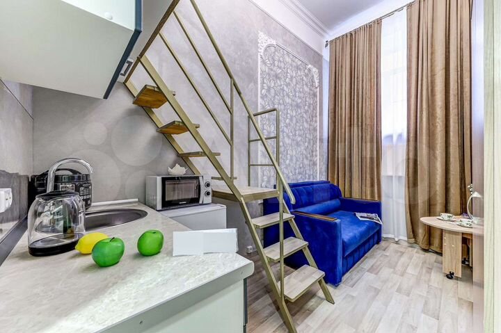 Комната 15 м² в 4-к., 1/4 эт.