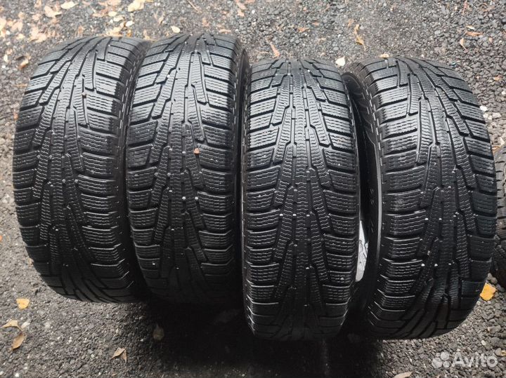 Nokian Tyres Hakkapeliitta R2 225/65 R17 106R