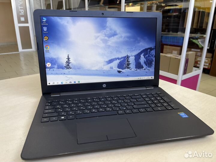 Потрясающий ноутбук HP/Core i3/8GB/SSD