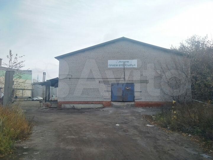 Склад, 715 м²