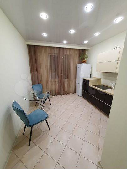 2-к. квартира, 42 м², 12/13 эт.