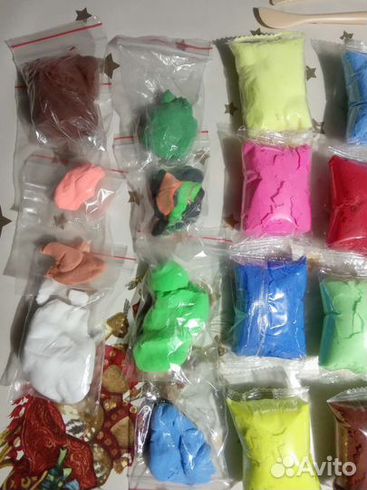 Мягкий пластилин + 4 лопатки