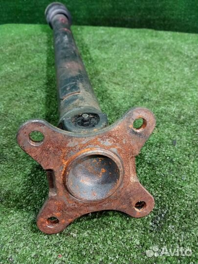 Карданный вал передний Mitsubishi Pajero 3 V75W