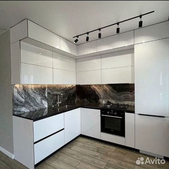 Кухня угловая