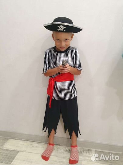 Прокат/ аренда костюма пирата/пиратки
